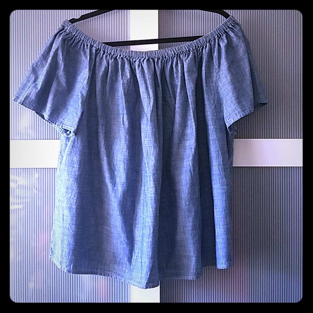 GAP Off the Shoulder Chambray Top